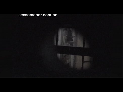 ❤️ Blondie blir hemligt videofilmad av en voyeur från grannskapet gömd bakom ihåliga tegelstenar ❤️❌ Sluts at us sv.mysexgamer.ru ❌